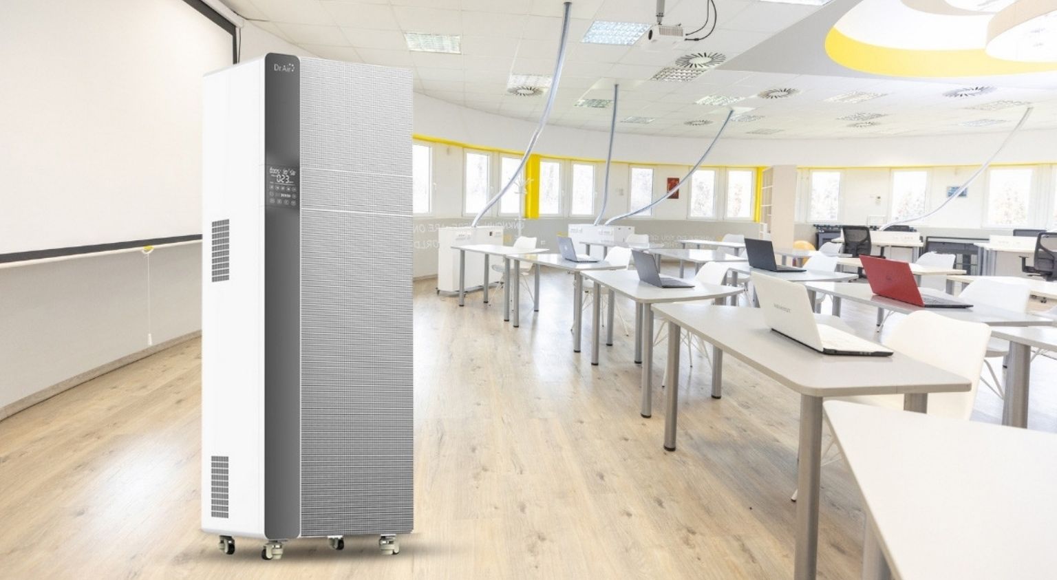 Hướng dẫn vận hành và bảo trì máy lọc không khí công suất lớn cho rạp chiếu phim
